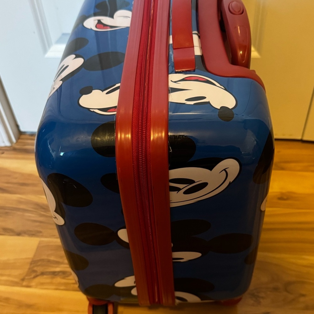 Mickey Mouse Kids Rolling Suitcase Carry On Travel Luggage Hard Shell Disney - Picture 5 of 11